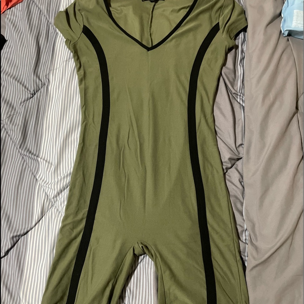 Short sleeve romper